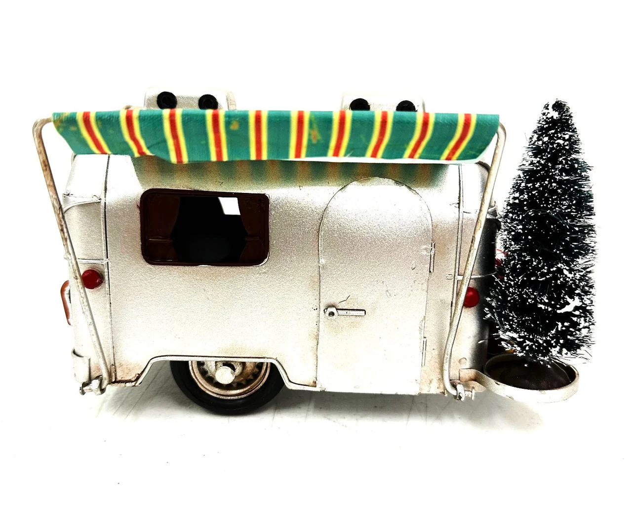Christmas Silver Caravan Airstream - Image 7
